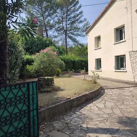 Apartmán De Trepeloup *